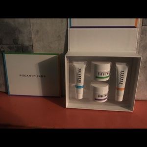 Rodan and Fields face masks 💋